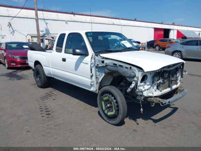  Salvage Toyota Tacoma