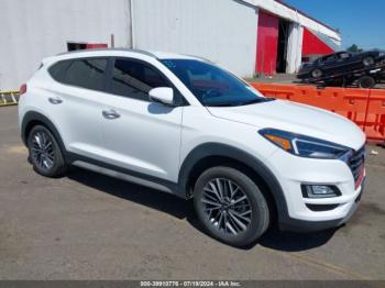  Salvage Hyundai TUCSON