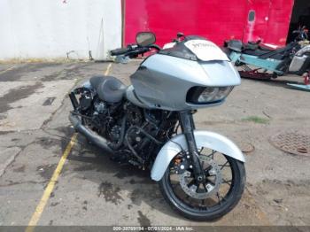  Salvage Harley-Davidson Fltrxs