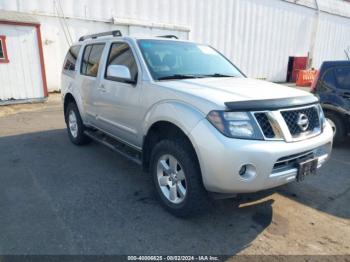  Salvage Nissan Pathfinder