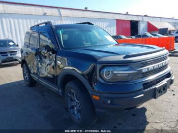  Salvage Ford Bronco