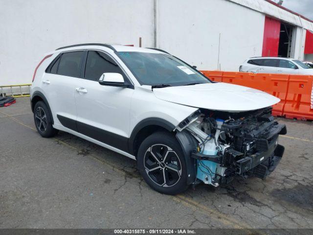  Salvage Kia Niro