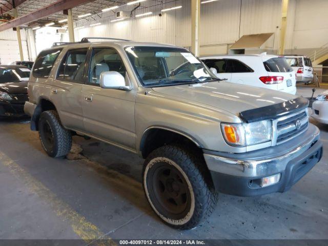  Salvage Toyota 4Runner