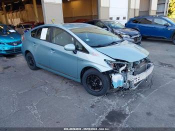  Salvage Toyota Prius