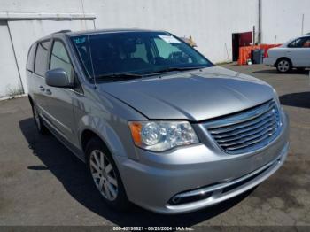  Salvage Chrysler Town & Country