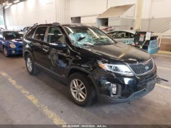  Salvage Kia Sorento