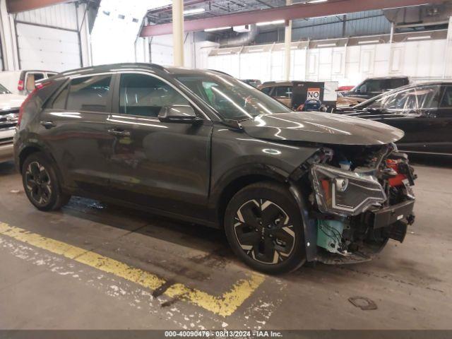  Salvage Kia Niro