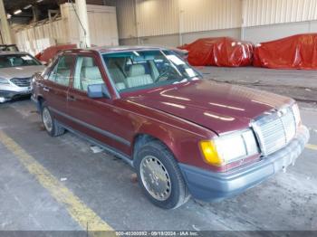  Salvage Mercedes-Benz 300