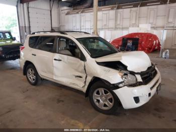  Salvage Toyota RAV4