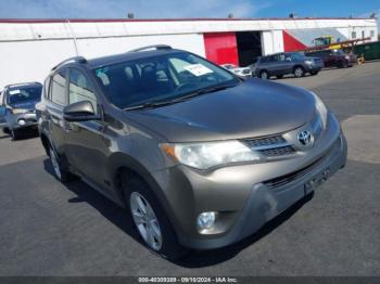  Salvage Toyota RAV4