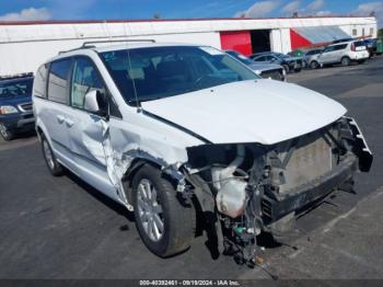  Salvage Chrysler Town & Country