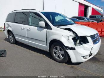  Salvage Dodge Grand Caravan