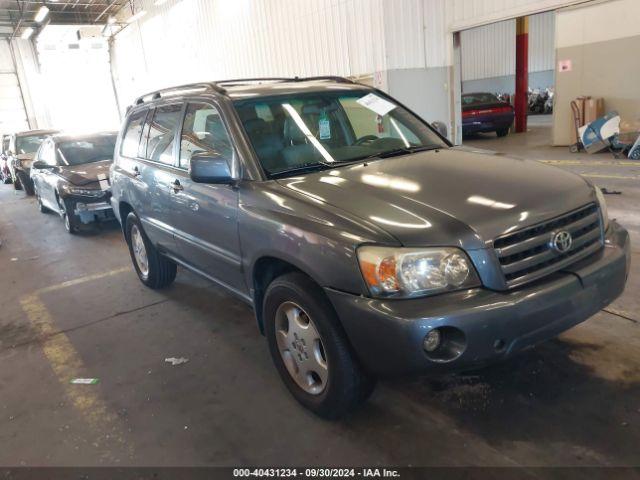  Salvage Toyota Highlander