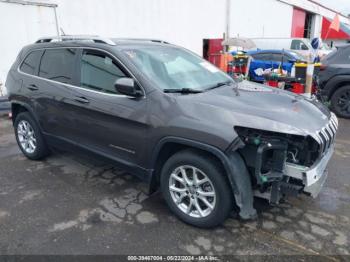  Salvage Jeep Cherokee