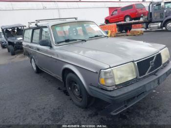  Salvage Volvo 240