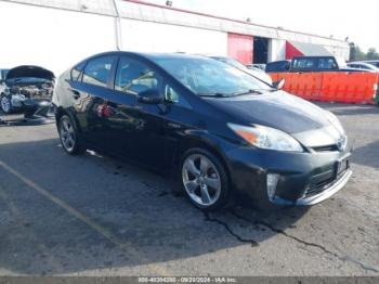  Salvage Toyota Prius