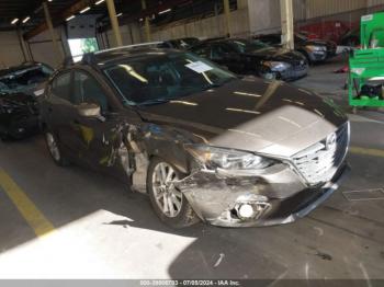  Salvage Mazda Mazda3