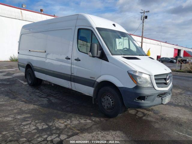  Salvage Mercedes-Benz Sprinter 3500