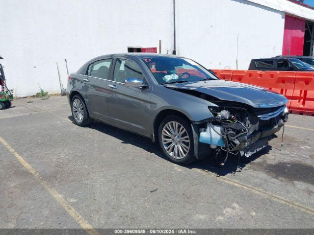  Salvage Chrysler 200