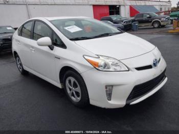  Salvage Toyota Prius