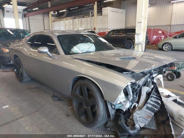  Salvage Dodge Challenger