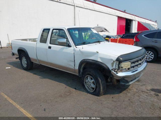  Salvage Dodge Dakota