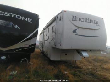  Salvage Nu-wa Hitchhiker 5th Wheel Trav