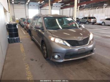  Salvage Toyota Sienna