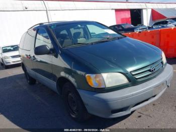  Salvage Toyota Sienna