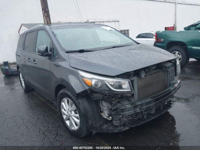  Salvage Kia Sedona