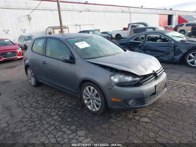  Salvage Volkswagen Golf