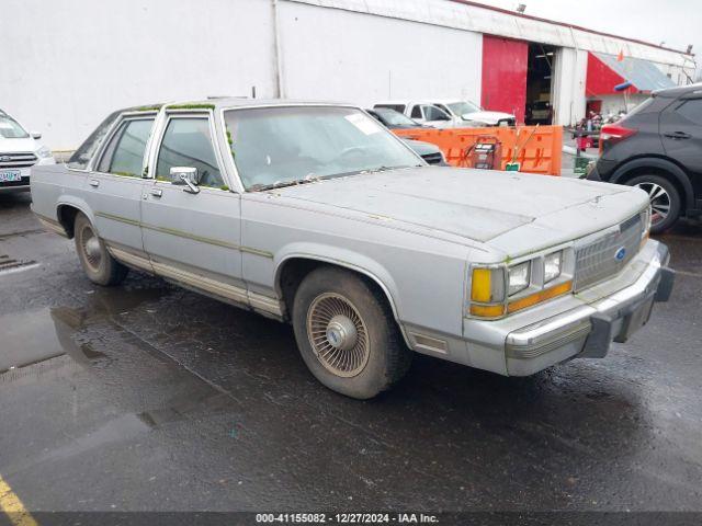  Salvage Ford Crown Victoria