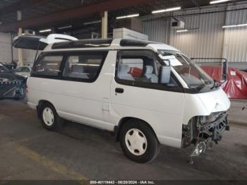  Salvage Toyota Van