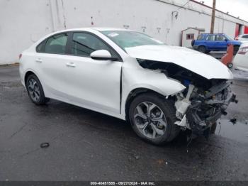  Salvage Kia Forte