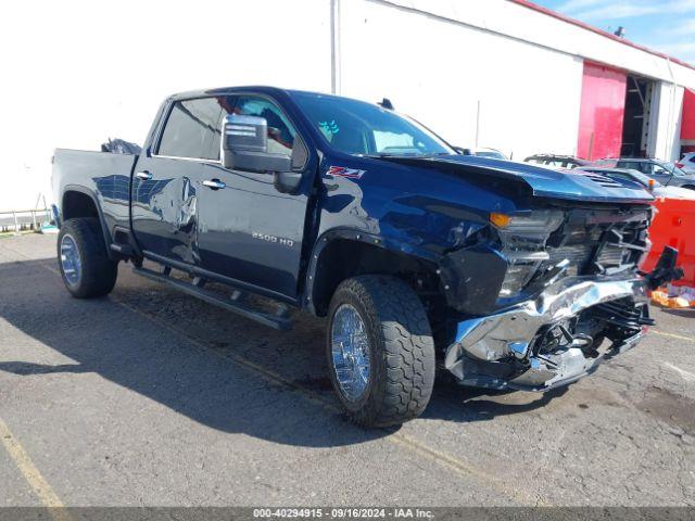  Salvage Chevrolet Silverado 2500