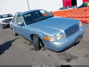  Salvage Ford Crown Victoria