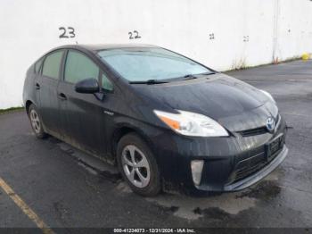  Salvage Toyota Prius