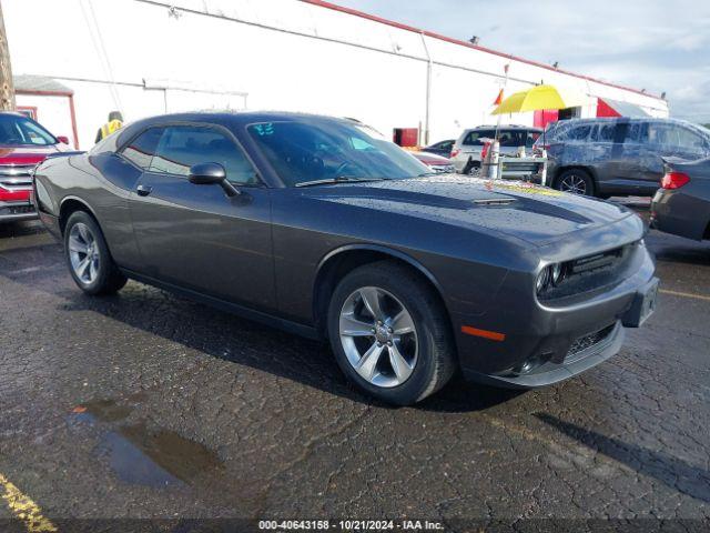  Salvage Dodge Challenger