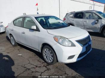  Salvage Nissan Versa