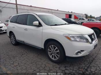  Salvage Nissan Pathfinder