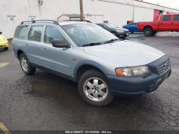  Salvage Volvo V70