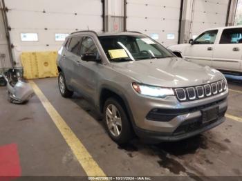  Salvage Jeep Compass