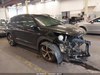  Salvage Hyundai TUCSON