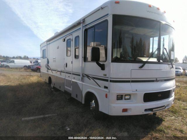  Salvage Workhorse Custom Cha Motorhome Chassis