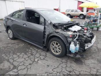  Salvage Toyota Prius