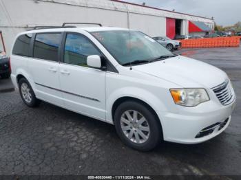  Salvage Chrysler Town & Country