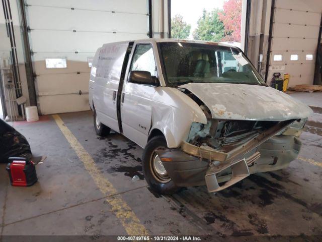  Salvage Chevrolet Astro