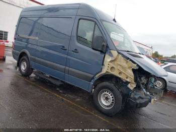  Salvage Mercedes-Benz Sprinter 2500