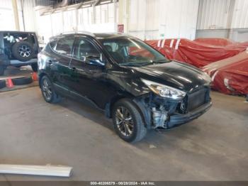  Salvage Hyundai TUCSON