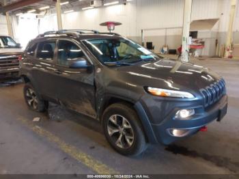  Salvage Jeep Cherokee